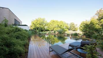 Indoor pool, outdoor pool, open 6:00 AM to 10:00 PM, pool loungers