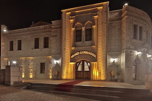 Front of property - Grand Cappadocia Hotel (Nevsehir)