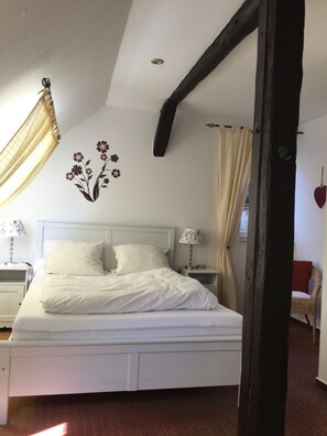 Basic Double Room | Desk, free WiFi