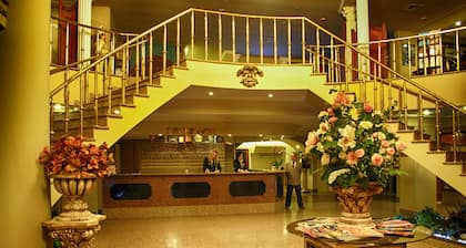 Hotel Eken Prestige