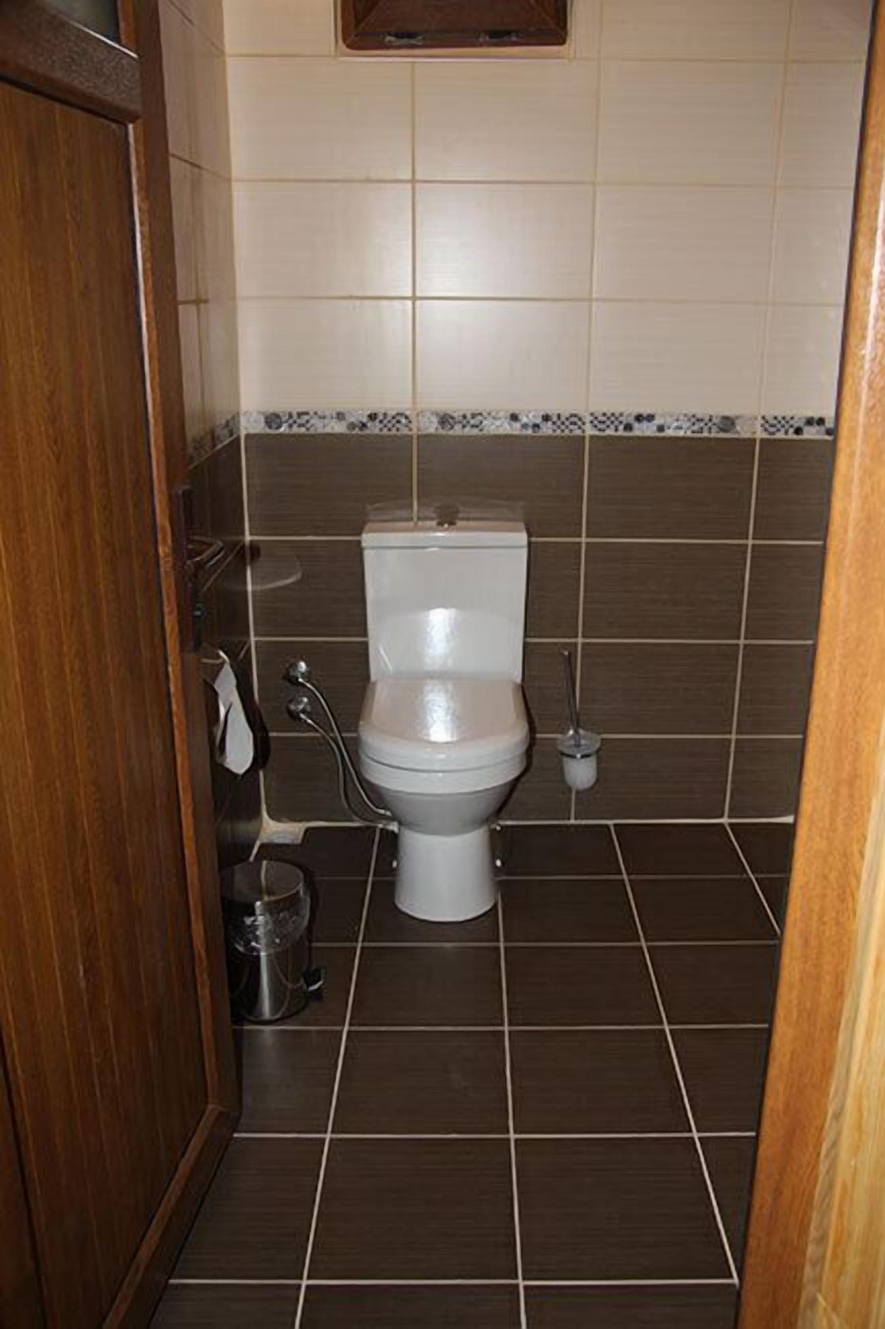 shower, rainfall showerhead, hair dryer, slippers