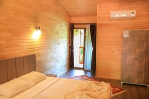 Economy Room, 1 Double Bed with Sofa bed, Garden View