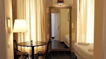 Studio | 1 Schlafzimmer, hochwertige Bettwaren, Daunenbettdecken, Minibar