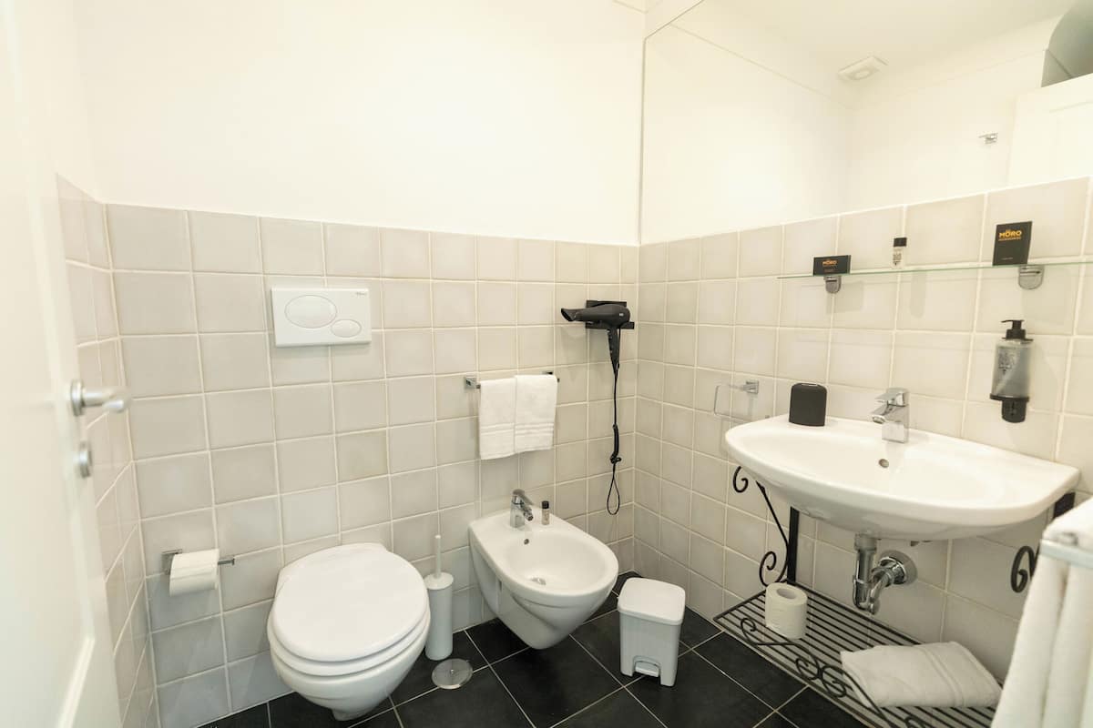 Suite, Meerblick | Badezimmer