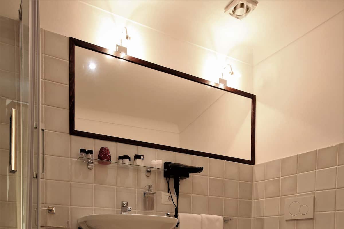 Deluxe-Apartment | Badezimmer