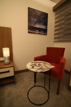 Enkeltrom | Minibar, skrivebord, lydisolert og wi-fi (inkludert)