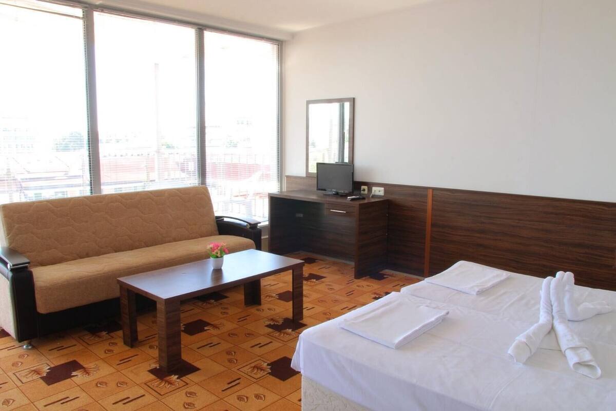 Desk, soundproofing, iron/ironing board, cots/infant beds