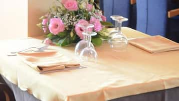 Lunch and dinner served, local cuisine