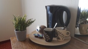 Electric kettle - Hotel Restaurant Rothkopf (Euskirchen)