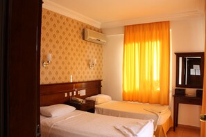 Apartment, 1 Bedroom | Desk, bed sheets - Sebnem Apart & Studios (Marmaris)