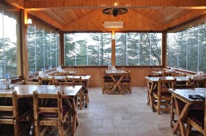 Desayuno buffet incluido todos los días