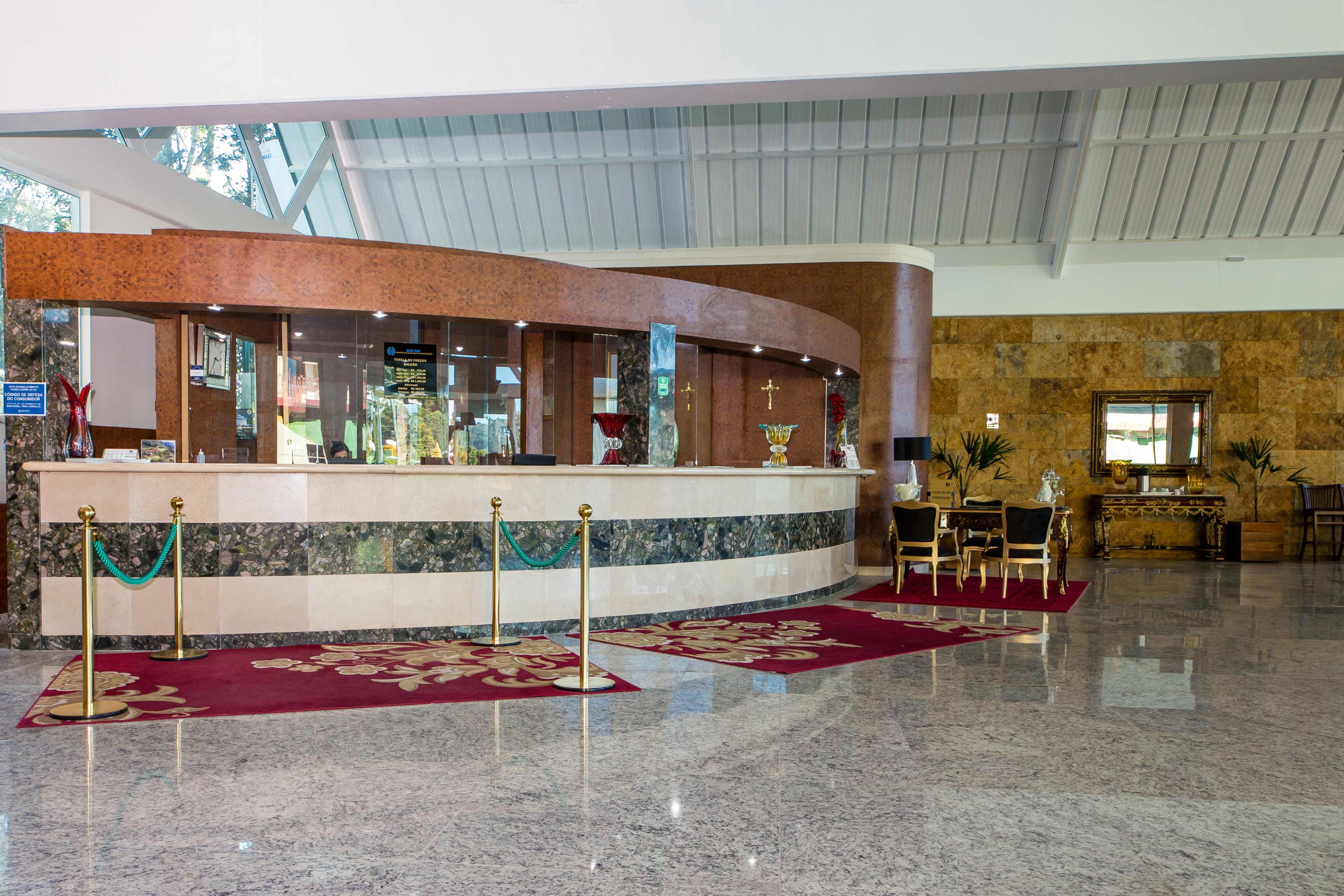 Foto - Hotel Dan Inn Campos do Jordão