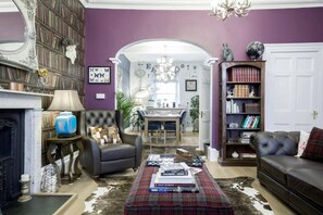 Interior - Town House at Brecon (Brecon)