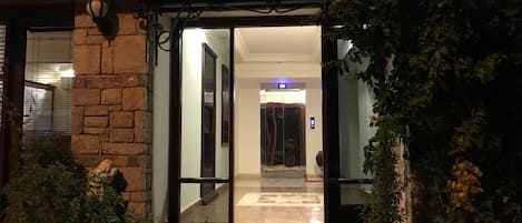 Entrada de la propiedad