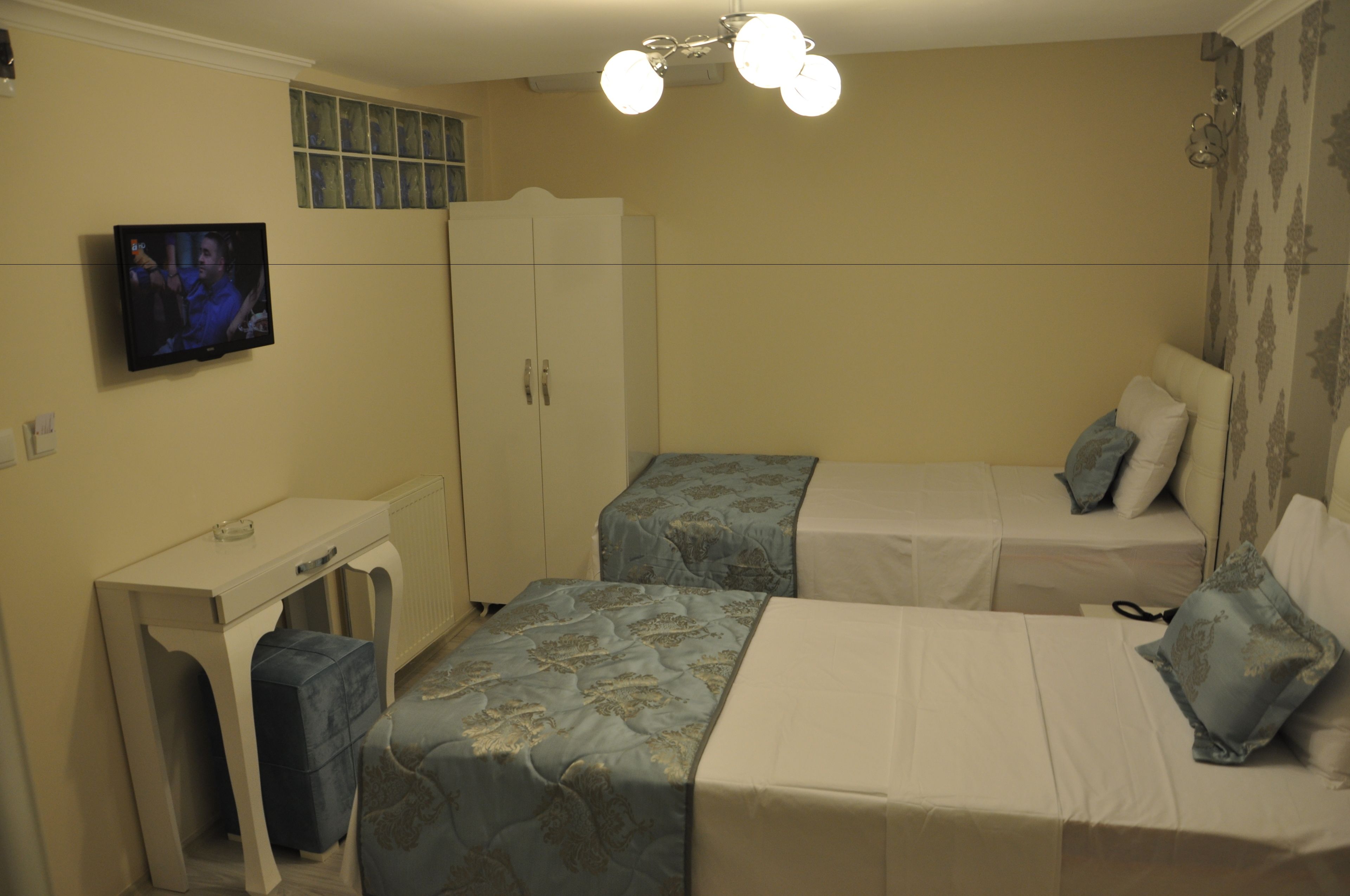 minibar, in-room safe, desk, iron/ironing board