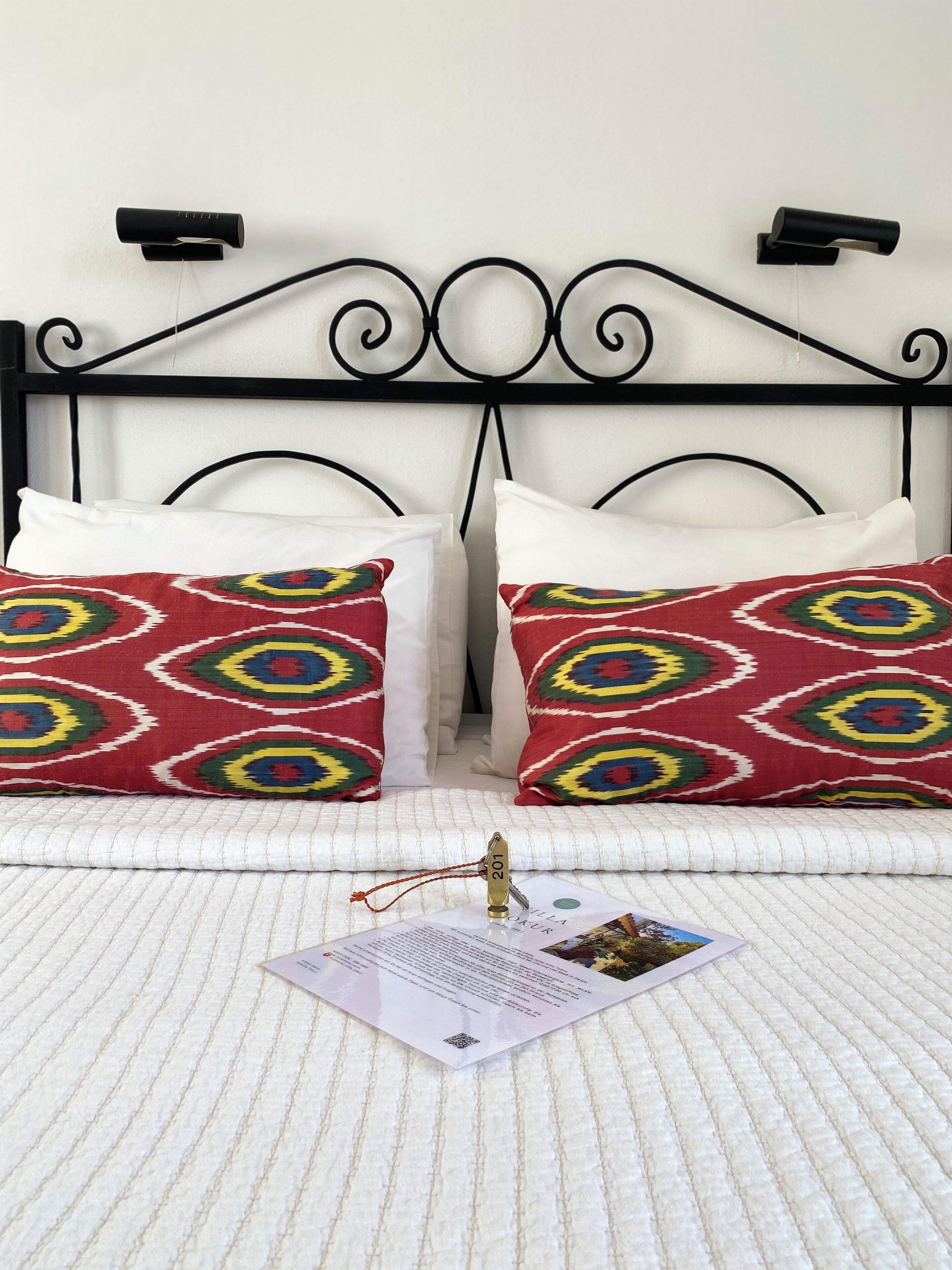 Individually decorated, individually furnished, free WiFi, bed sheets