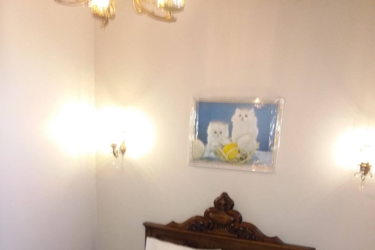 Quarto família | Escrivaninha, Wi-Fi de cortesia, roupa de cama