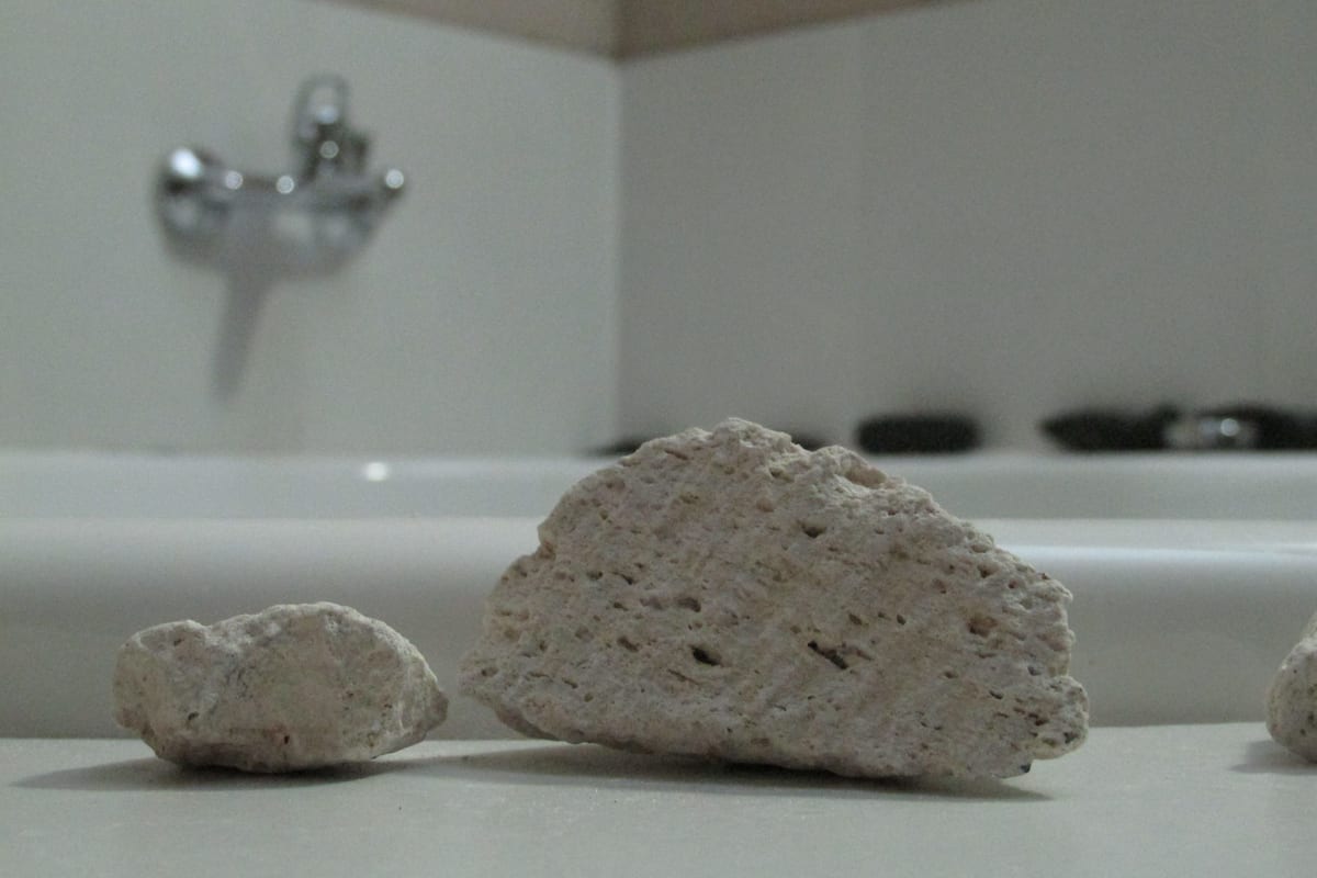 hot tub, body treatments, aromatherapy, facials, reflexology