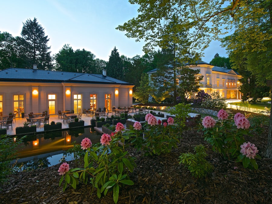 Front of property - evening/night