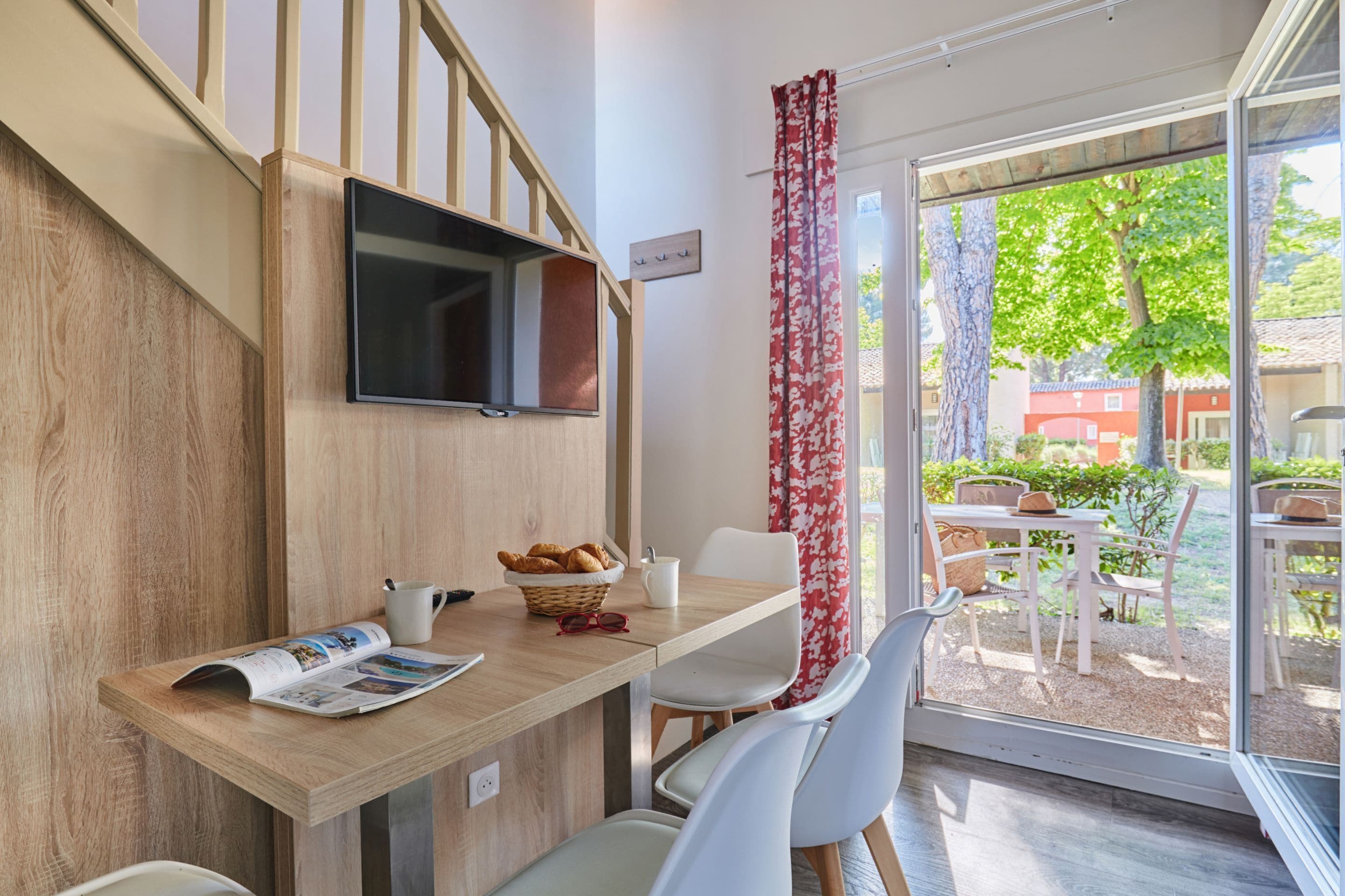 Duplex | Soundproofing, cots/infant beds, free WiFi, bed sheets