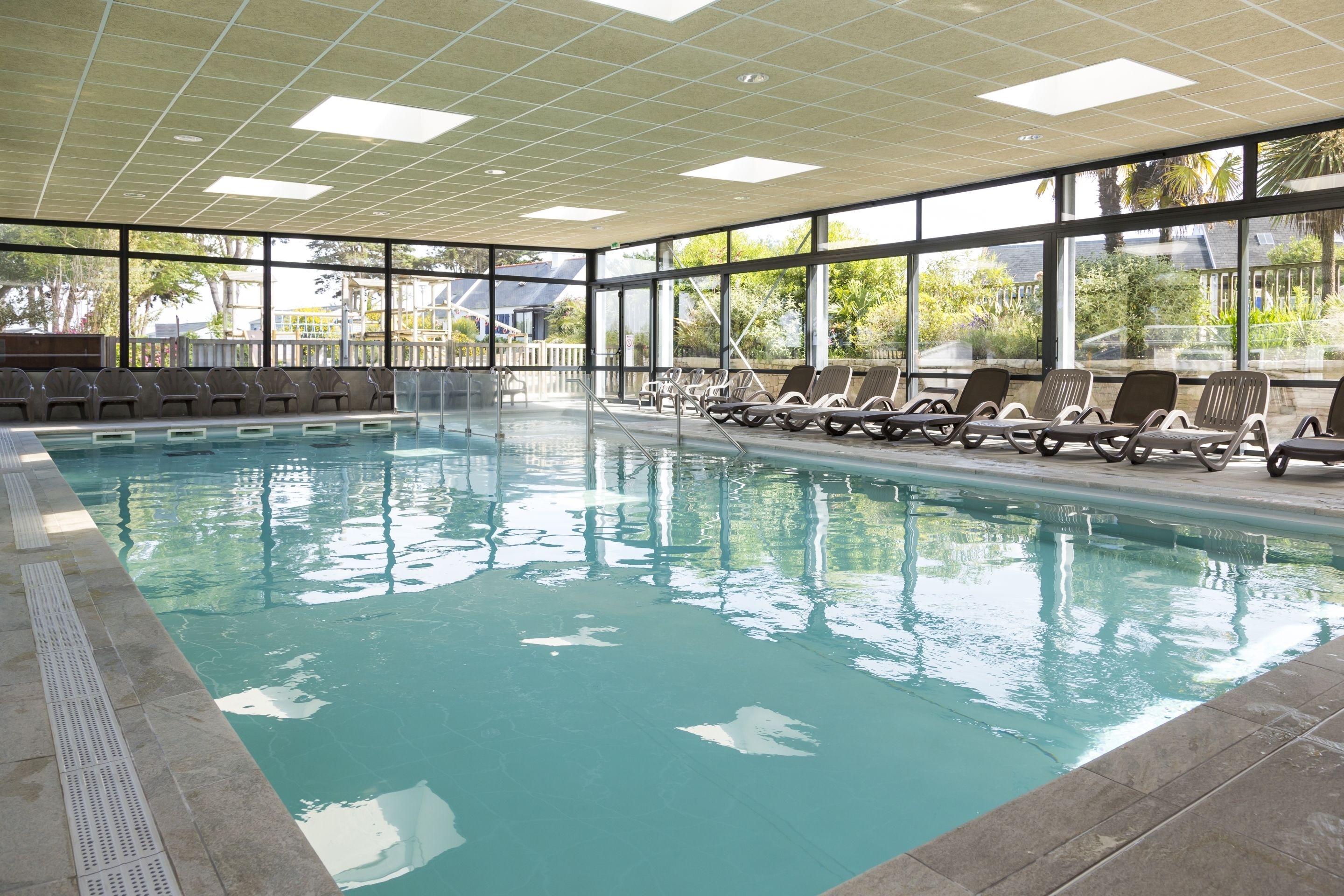 Indoor pool, seasonal outdoor pool
