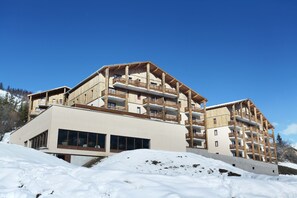Front of property - Odalys Residence le Village du Praroustan (Uvernet-Fours)