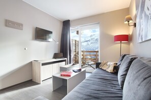 Flat-screen TV - Odalys Residence le Village du Praroustan (Uvernet-Fours)