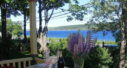 Rothesay House Heritage Inn B&B