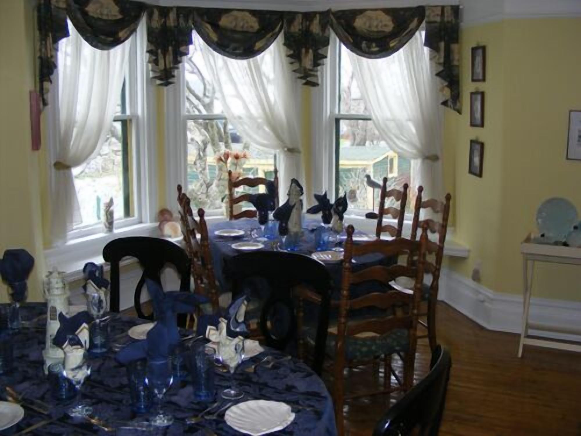 Desayuno completo incluido todos los días