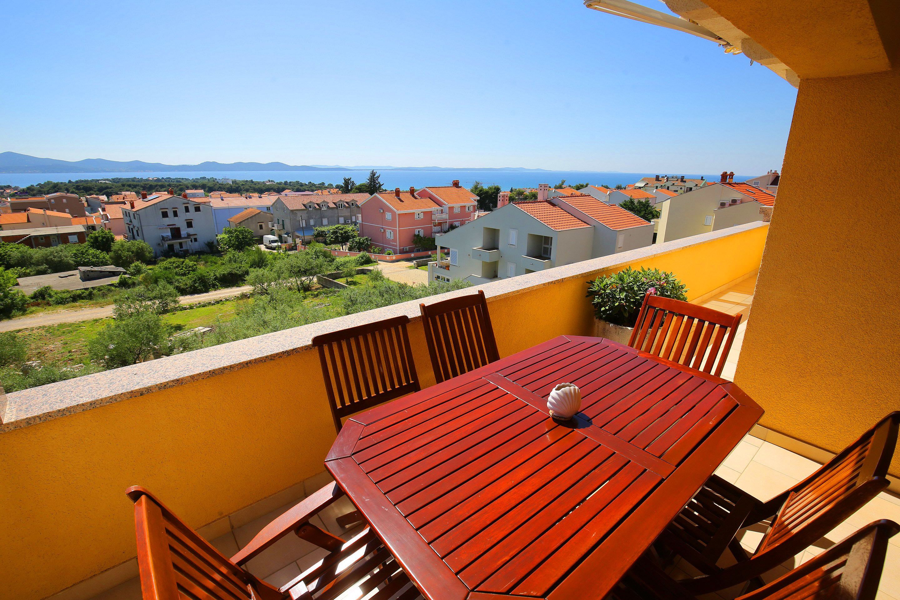 Deluxe appartement, 3 slaapkamers, 2 badkamers, uitzicht op zee | Kameruitzicht