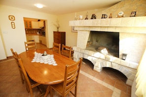 Comfort-Apartment, 2 Schlafzimmer, Terrasse, zum Garten hin | Wohnbereich