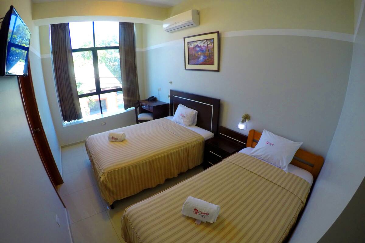 In-room safe, desk, free WiFi