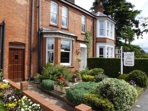 บริเวณภายนอก