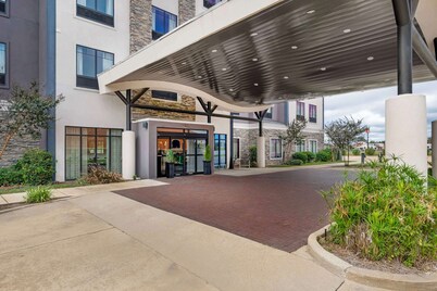 Best Western PLUS Ruston Hotel