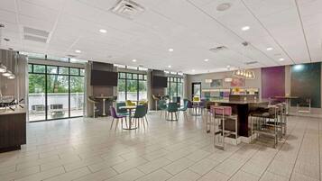 Desayuno continental incluido todos los días