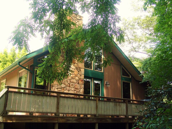 Front of property - Paddler's Lane Retreat (Confluence)