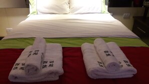 Loft | 1 bedroom, premium bedding, in-room safe, individually decorated