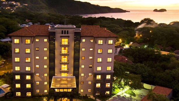 Front of property – evening/night - Villas Hermosa Heights (Playa Hermosa)