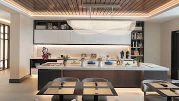 Daily buffet breakfast (USD 17 per person)