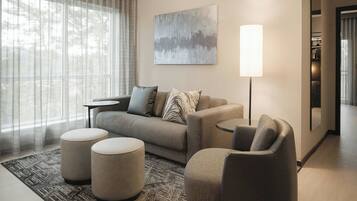 Suite, 1 Bedroom, Balcony | Premium bedding, in-room safe, desk, iron/ironing board