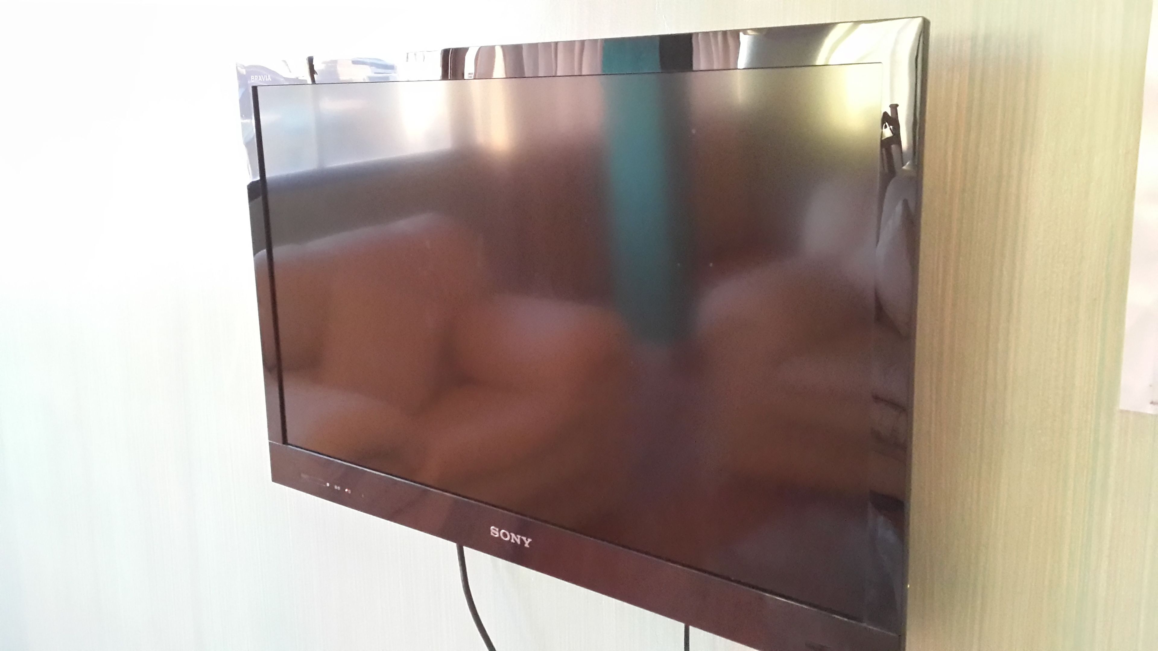 2 bedrooms, down duvets