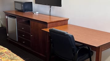 Chambre Standard, 2 grands lits | Accès au Wi-Fi (inclus), literie fournie