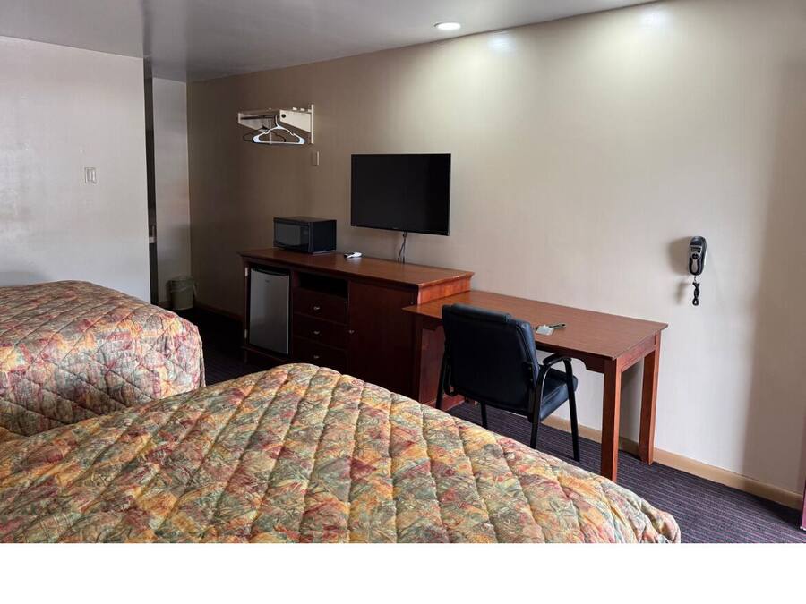 Standard Room, 2 Queen Beds | Free WiFi, bed sheets