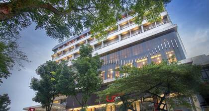 West Point Hotel