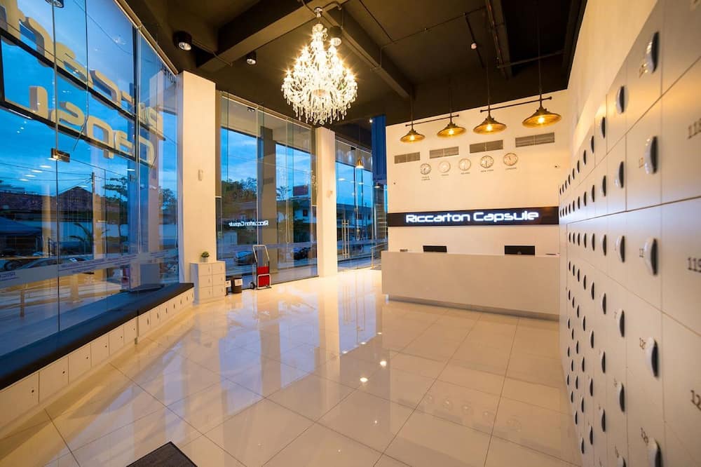 Riccarton Capsule Hotel