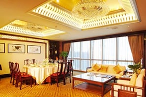 Restaurant - Queens Palace (Wuhan)