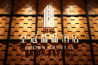 Crown Crystal Hotel