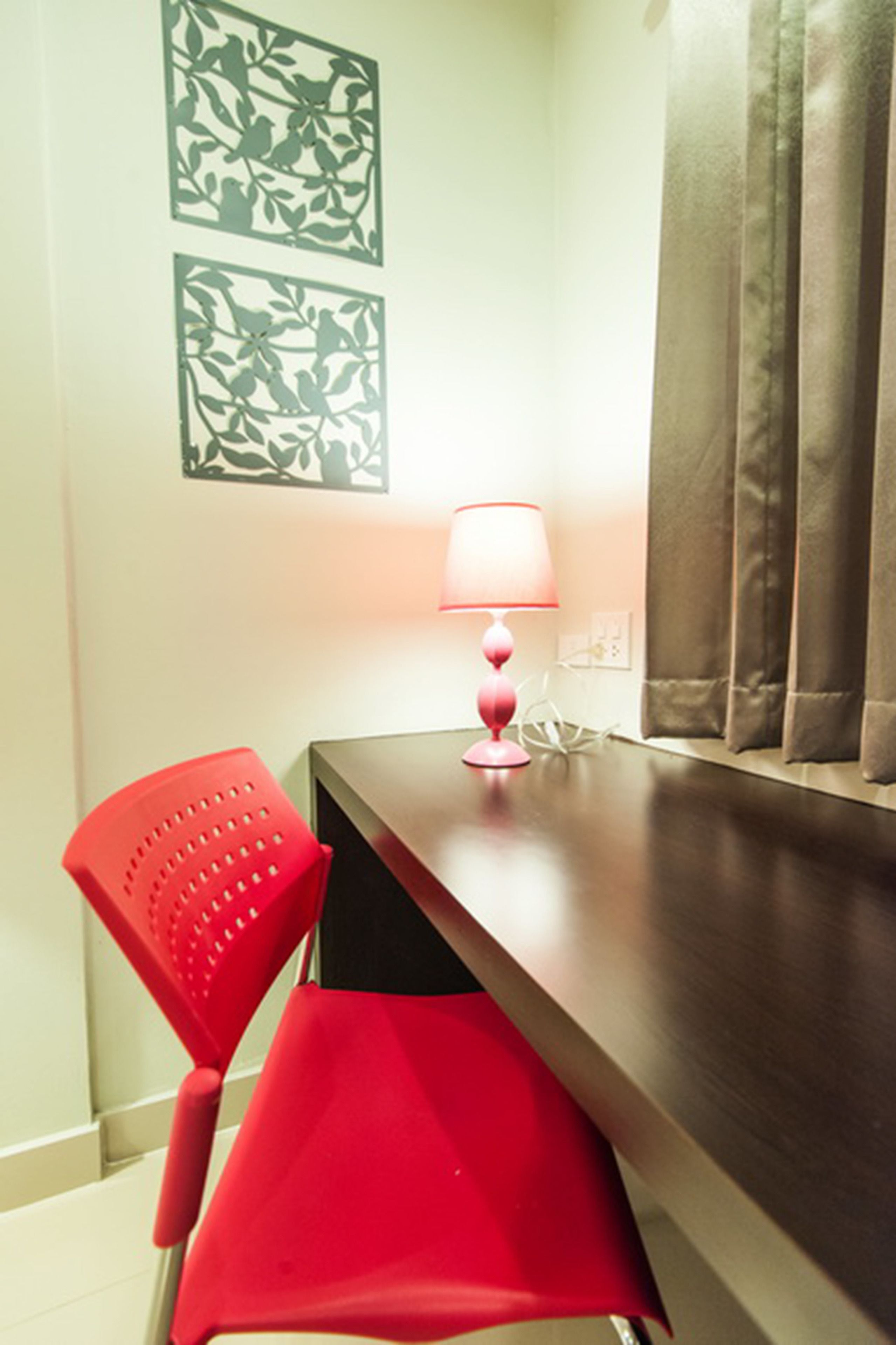 standard twin | desk, iron/ironing board, free wifi