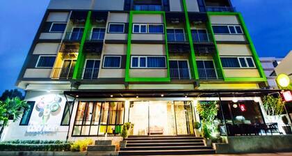 The Cozy Nest Boutique Rooms