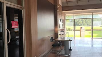 Check-in/check-out kiosk